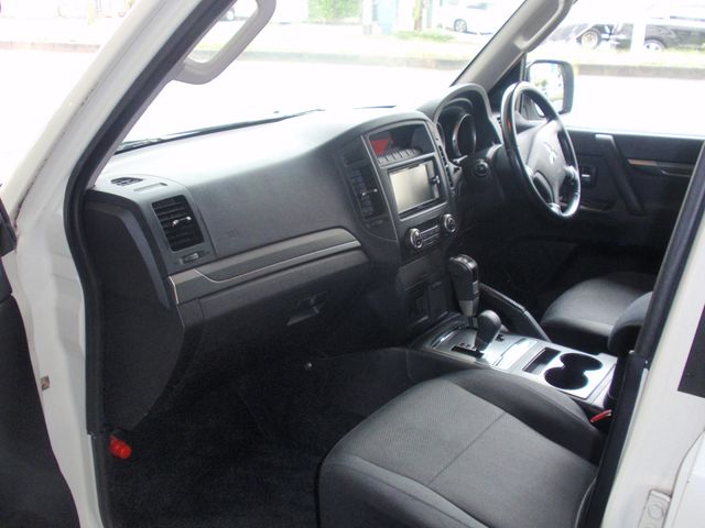 Mitsubishi PAJERO 2010-11 5163-19