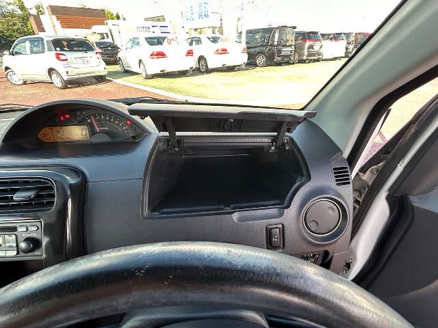 Nissan OTTI 2008-09 7422-5