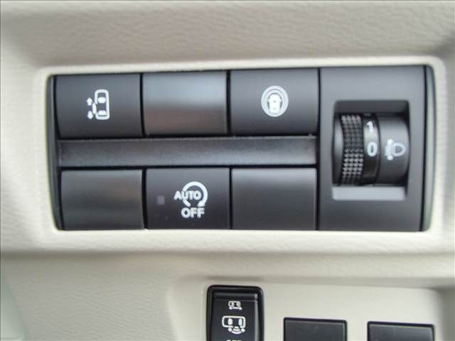 Nissan ROOX 2022-12 18875-13