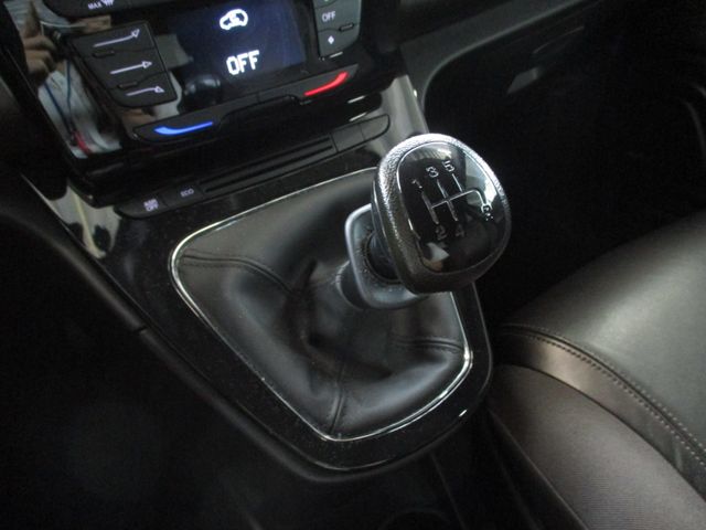 Lancia Ypsilon 2012-02 22049-17