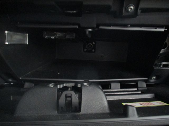 Lancia Ypsilon 2012-02 22049-20
