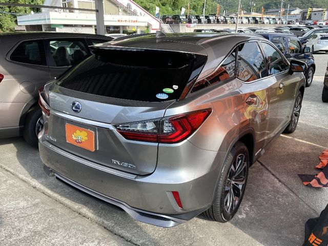 Lexus RX 2018-07 21740-1