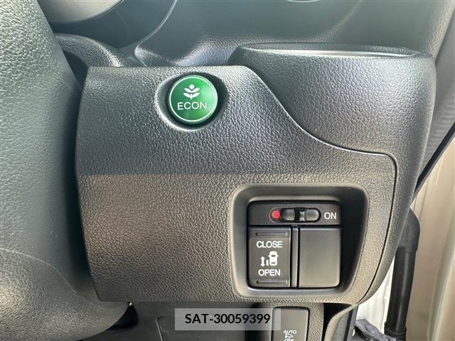 Honda N BOX CUSTOM 2016-04 212679-20
