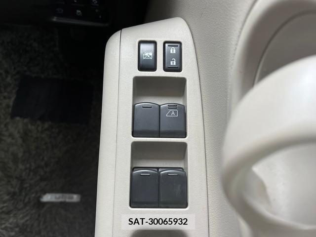 Nissan CUBE 2017-12 343251-17