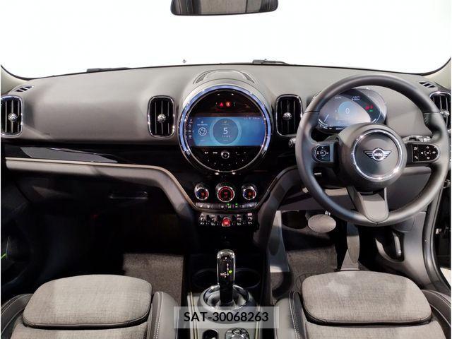 Bmw MINI 2023-04 319639-1