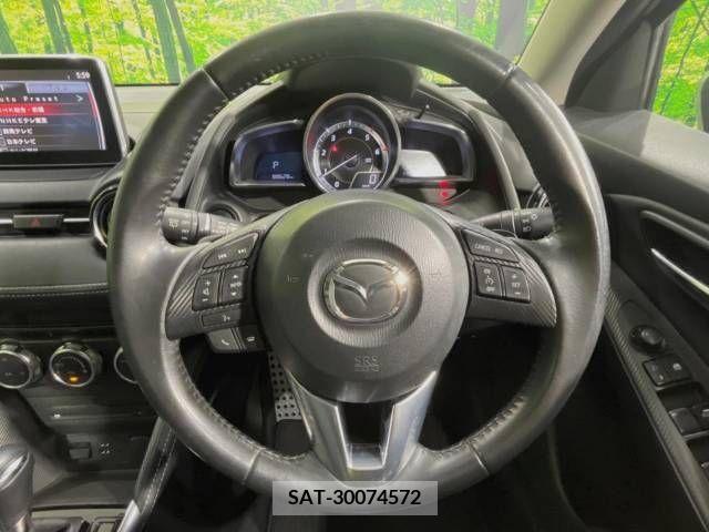 Mazda DEMIO 2016-01 296644-11