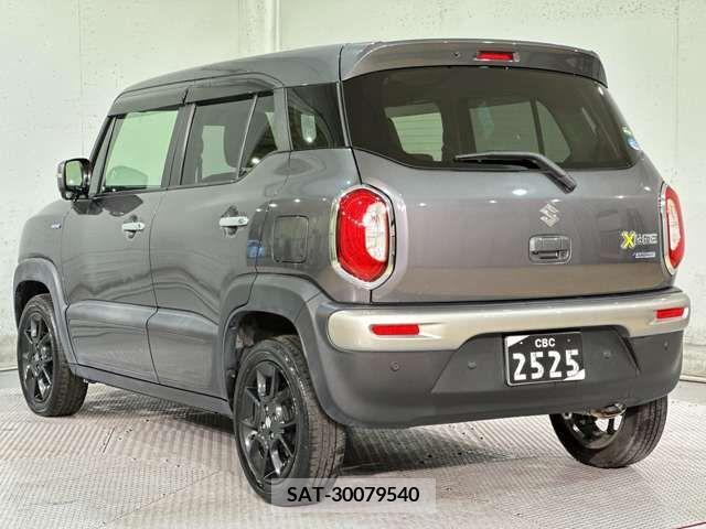 Suzuki X BEE 2018-01 264979-10