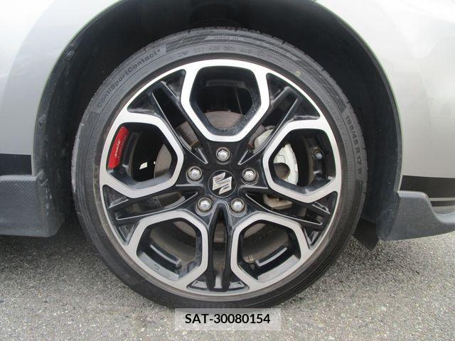 Suzuki SWIFT 2019-03 330151-19