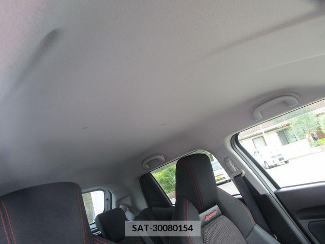 Suzuki SWIFT 2019-03 330151-17