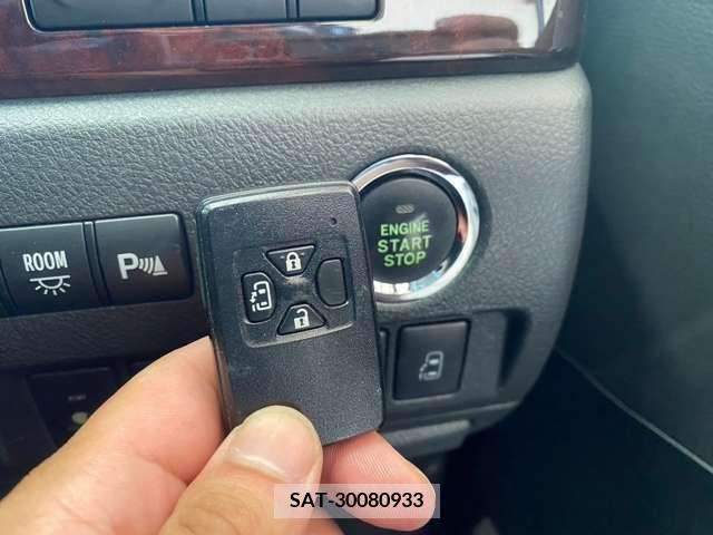 Toyota VELLFIRE 2012-03 348047-18