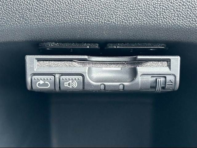 Peugeot 2008 2014-07 196421-3