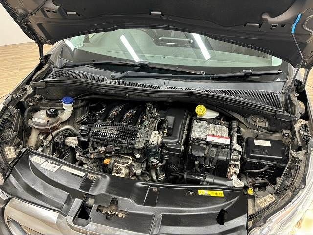 Peugeot 2008 2014-07 196421-17