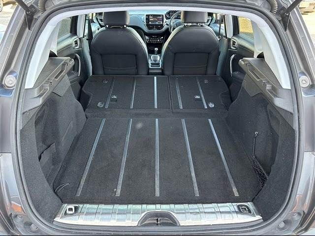 Peugeot 2008 2014-07 196421-12