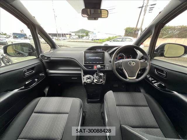 Toyota VOXY 2018-10 344228-25