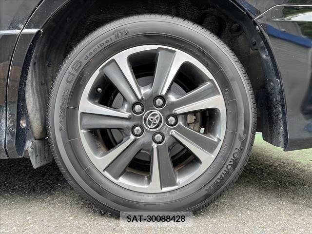 Toyota VOXY 2018-10 344228-5
