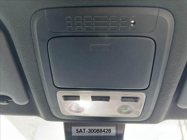 Toyota VOXY 2018-10 344228-15