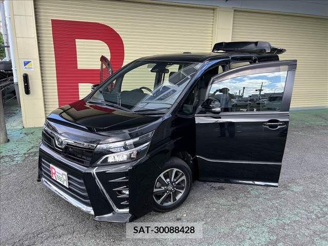 Toyota VOXY 2018-10 344228-3