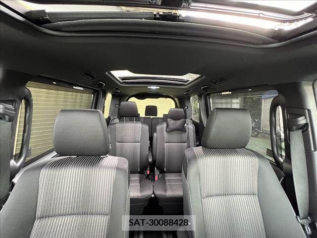 Toyota VOXY 2018-10 344228-22