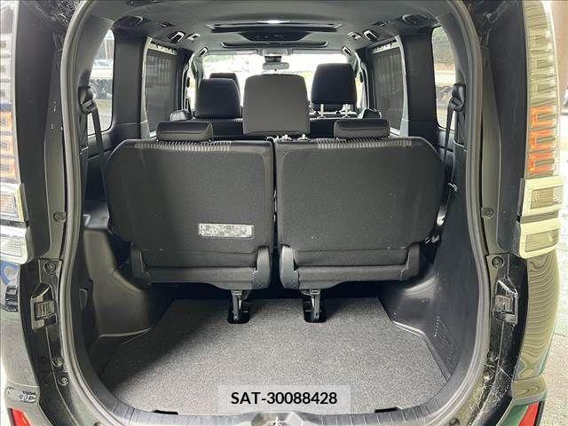 Toyota VOXY 2018-10 344228-10