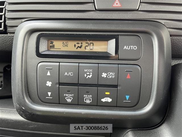 Honda N-VAN 2019-10 380618-16