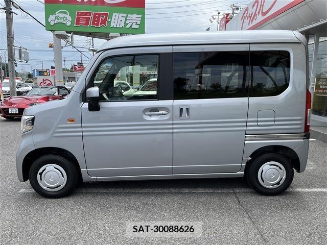 Honda N-VAN 2019-10 380618-7