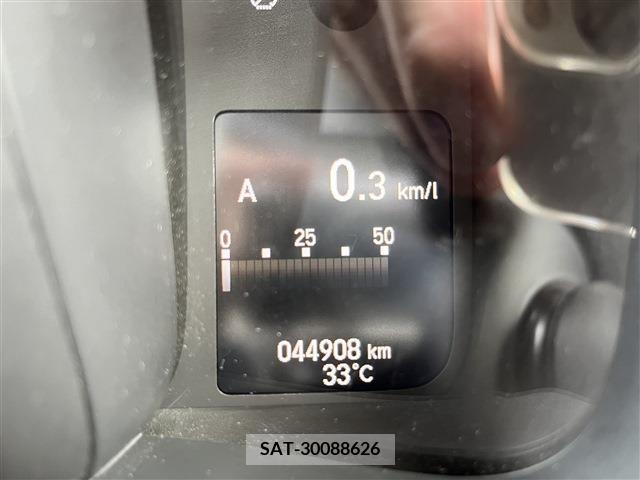 Honda N-VAN 2019-10 380618-13