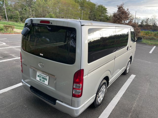 Toyota HIACE VAN 2012-12 9193-11