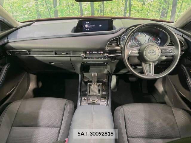 Mazda CX-30 2020-08 209672-1