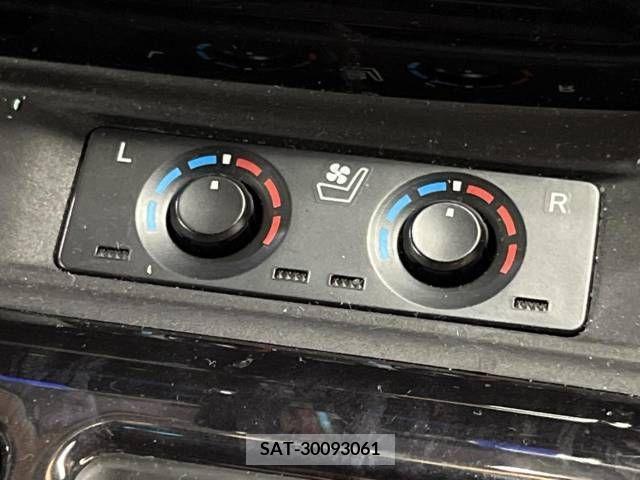 Toyota ALPHARD 2018-07 342074-8
