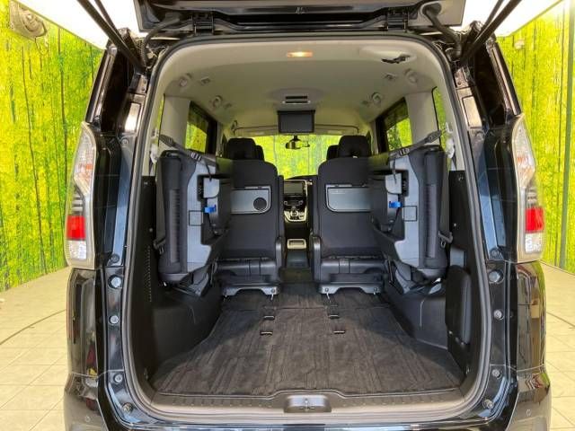 Nissan SERENA 2018-12 11550-11