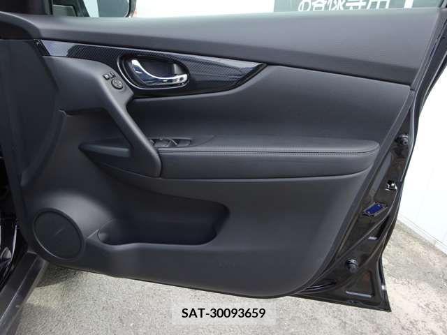 Nissan X-TRAIL 2019-06 379964-12