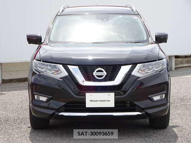 Nissan X-TRAIL 2019-06 379964-4