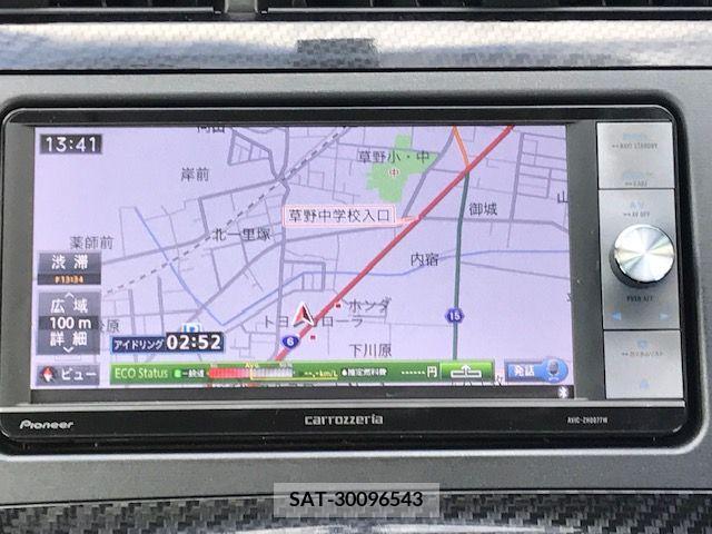 Toyota PRIUS 2012-03 205043-4