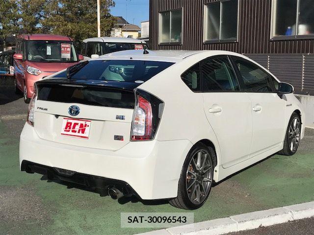 Toyota PRIUS 2012-03 205043-2