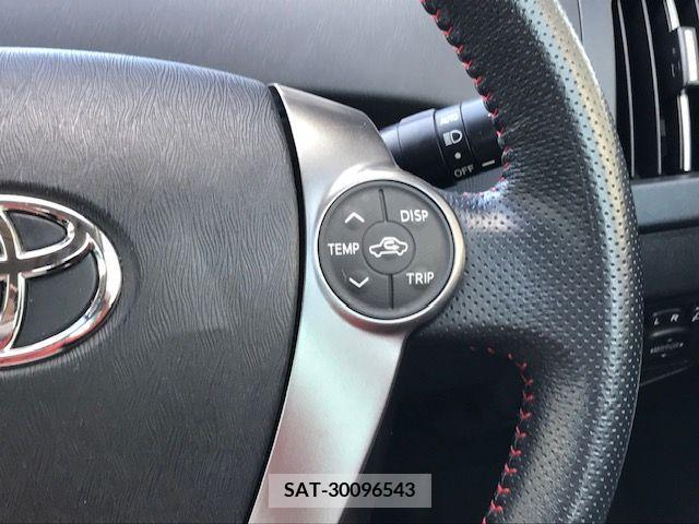 Toyota PRIUS 2012-03 205043-11