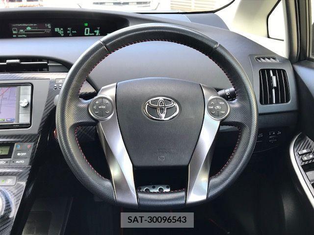 Toyota PRIUS 2012-03 205043-13