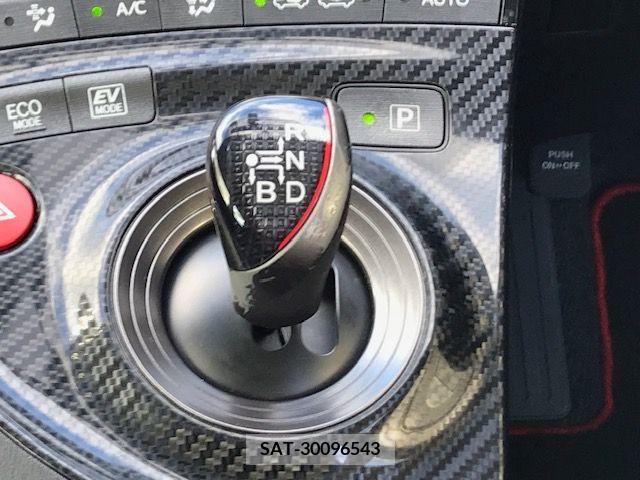Toyota PRIUS 2012-03 205043-19