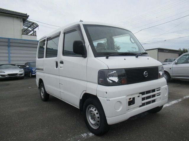 Nissan CLIPPER VAN 2005-06 11894-3
