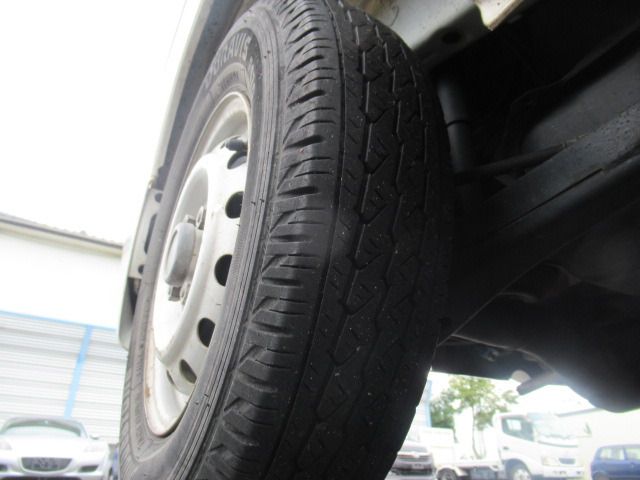 Nissan CLIPPER VAN 2005-06 11894-19