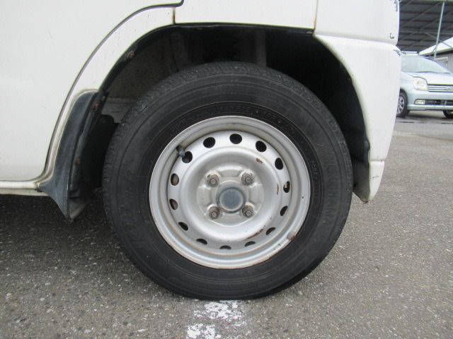 Nissan CLIPPER VAN 2005-06 11894-16