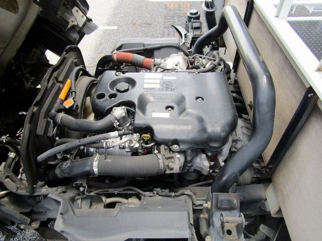 Isuzu ELF TRUCK 2014-03 1977-15