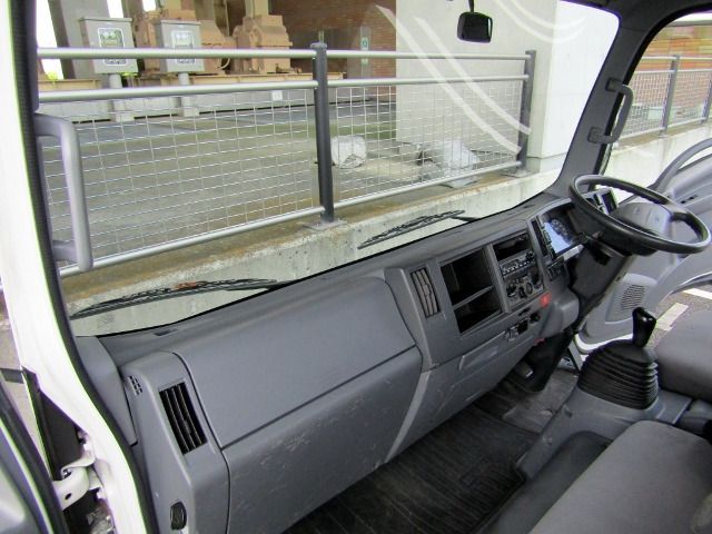Isuzu ELF TRUCK 2014-03 1977-11