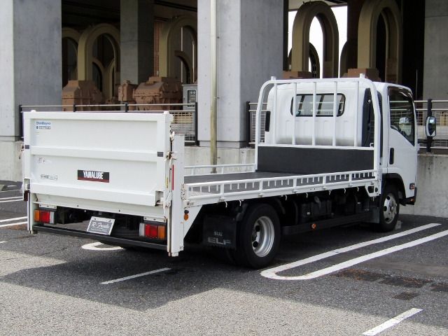 Isuzu ELF TRUCK 2014-03 1977-3