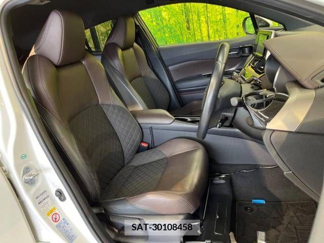 Toyota C-HR 2017-06 294881-8