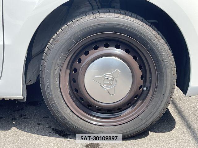 Honda N BOX 2023-04 364618-29