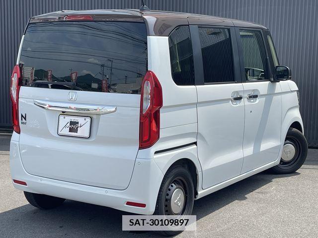 Honda N BOX 2023-04 364618-6