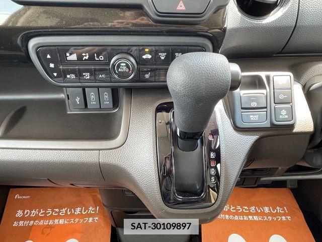 Honda N BOX 2023-04 364618-19