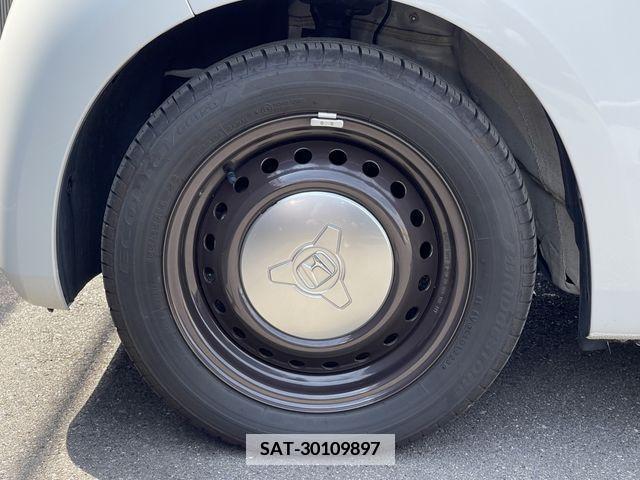 Honda N BOX 2023-04 364618-26