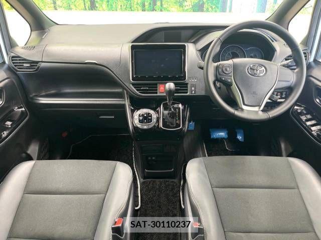 Toyota NOAH 2019-09 337937-1