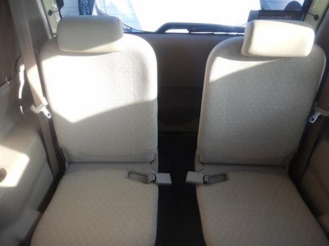 Toyota SIENTA 2010-05 188740-8